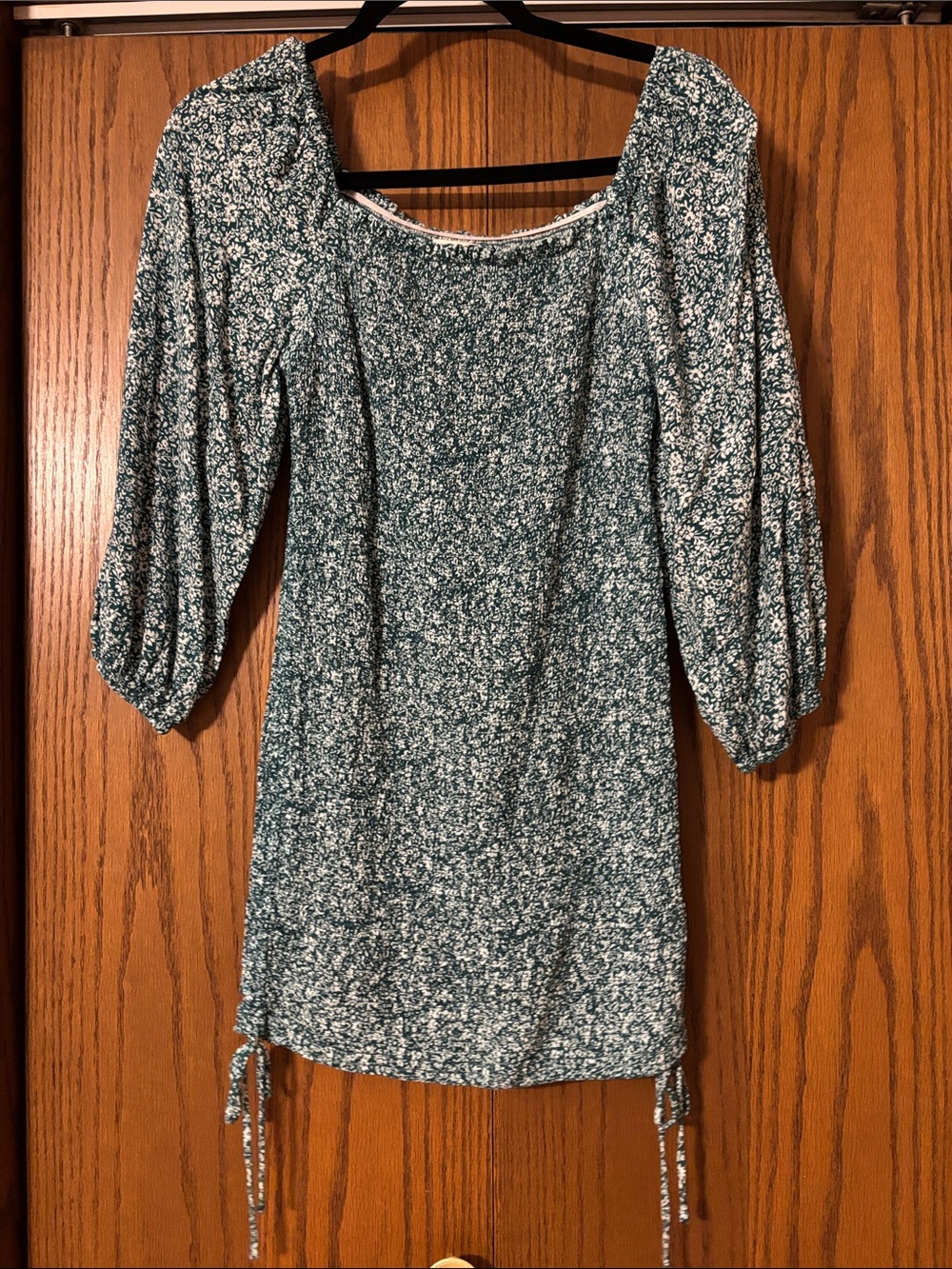 Women's Green Floral Puff-Sleeve Dress